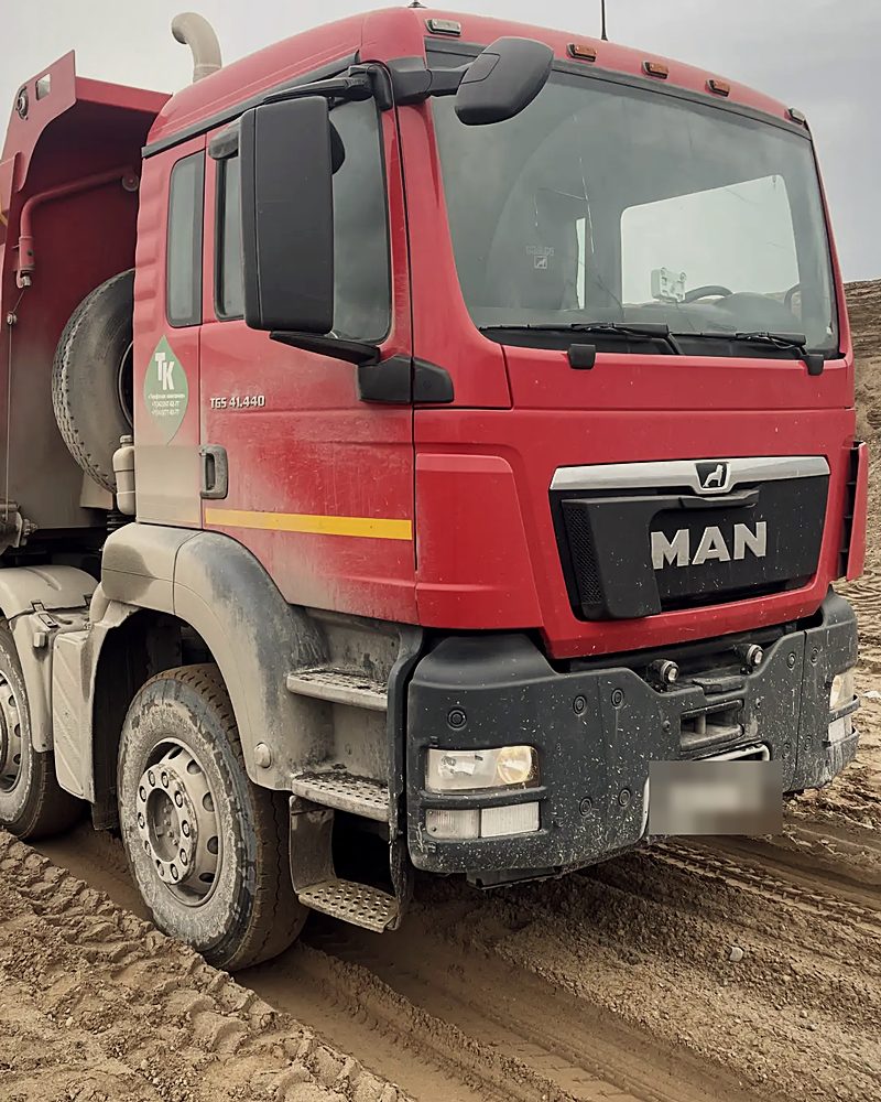 Самосвал MAN TGS 41.440